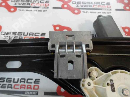 Rear right window mechanism MERCEDES-BENZ C-CLASS (W203) C 220 CDI (203.006, 203.008) | BP206609C25 