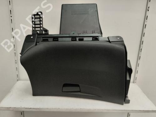 glove-box-citroen-c4-picasso-ii-12-thp-130-2017-2013-16866882 main image