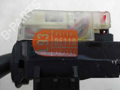 Used Headlight switch TOYOTA AVENSIS (_T25_) 1.8 VVT-i (ZZT251_, ZZT251R) (129 hp) 7192903