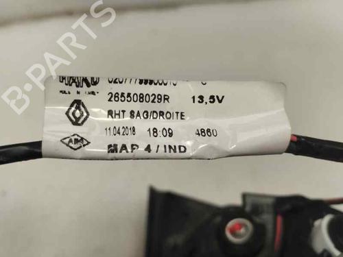 Used Right tailgate light RENAULT CLIO IV (BH_) 1.5 dCi 90 (90 hp) 26561272