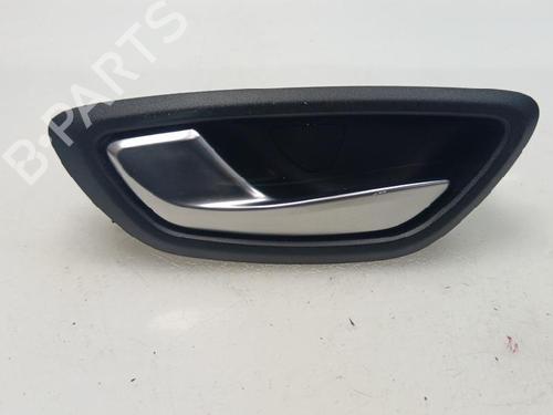 front-left-interior-door-handle-renault-megane-iv-hatchback-b9amn_-2015-35744919 main image