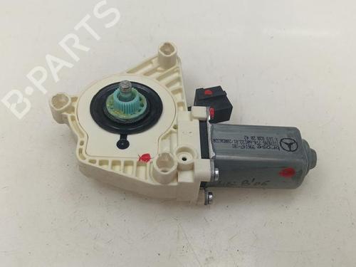 Used Right rear window motor Right rear window motor MERCEDES-BENZ B-CLASS Sports Tourer (W245) B 200 CDI (245.208) (140 hp) 40622758 40622758