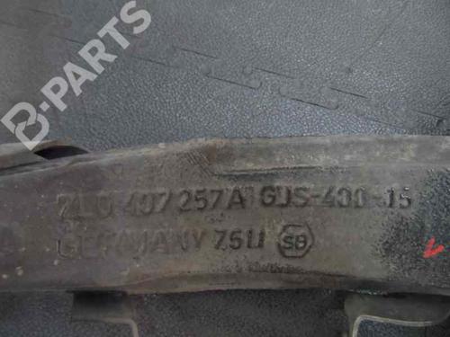 Left front steering knuckle VW TOUAREG (7LA, 7L6, 7L7) 3.0 V6 TDI | BP809792M25 