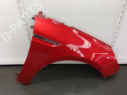 Guarda-lamas direito Guarda-lamas direito RENAULT MEGANE IV Hatchback (B9A/M/N_) 1.2 TCe 130 (B9MR) (130 hp) 35745065 35745065