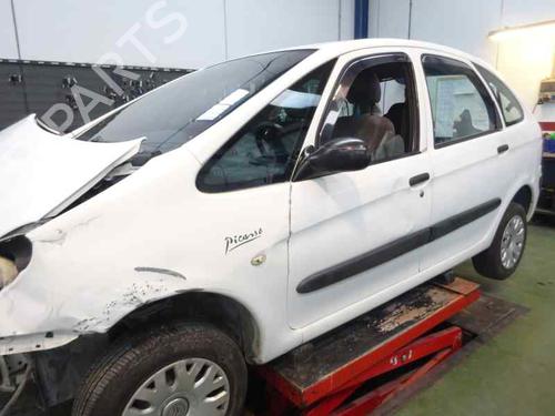 Engine control unit (ECU) CITROËN XSARA PICASSO (N68) 1.6 HDi | BP6911092M57