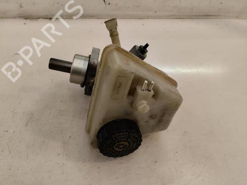 Used Brake master cylinder Brake master cylinder MERCEDES-BENZ CLK (C208) CLK 200 (208.335) (136 hp) 16451721 16451721