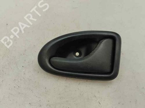 Maniglia interna anteriore destra RENAULT MEGANE Scenic (JA0/1_) 1.9 dTi (JA0N) (98 hp) 28022999