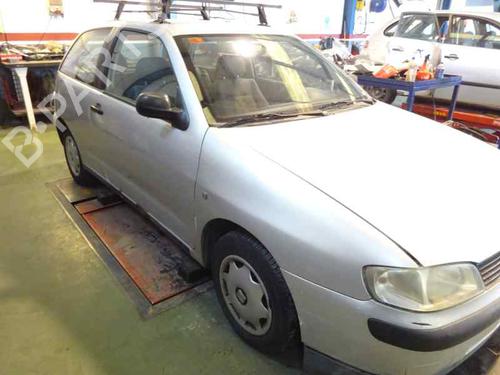 Left taillight SEAT IBIZA II (6K1) 1.4 | BP2549733C34 