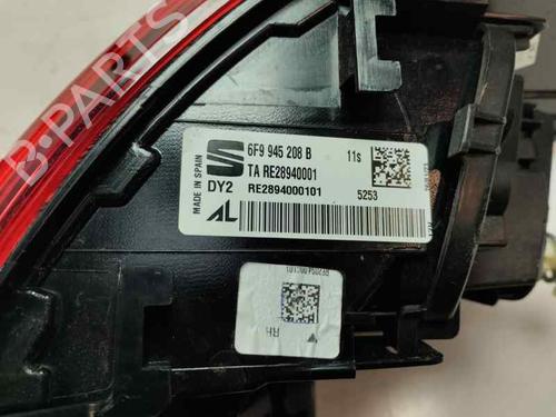 Piloto trasero derecho SEAT ARONA (KJ7, KJP) 1.0 TSI (110 hp) 29134106