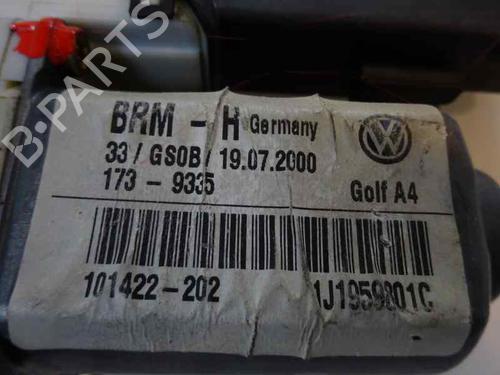Fensterhebermotor vorne links für VW GOLF IV (1J1) 1.9 TDI (110 hp) 1523491