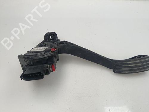 Pedal Pedal 35744062 35744062