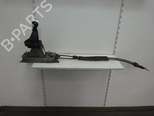 Used Gear lever VW CADDY III Box Body/MPV (2KA, 2KH, 2CA, 2CH) 1.6 TDI (75 hp) 11088837