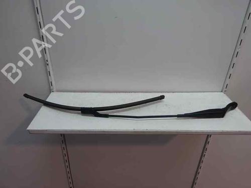 Used Front windshield wiper arm Front windshield wiper arm 9675030 9675030