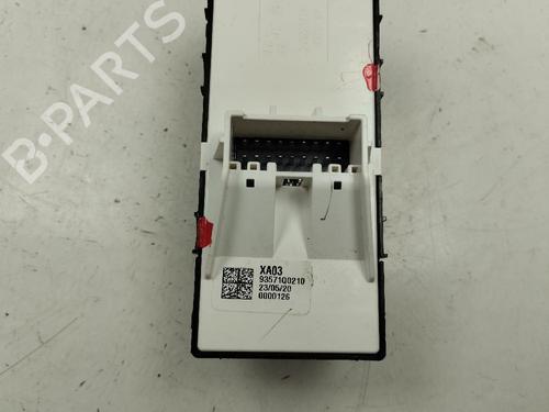 Used Left front window switch Left front window switch 18099797 18099797