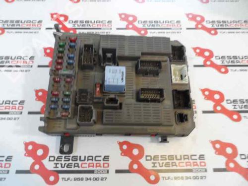 Used Fuse box CITROËN C5 I (DC_) 2.2 HDi (DC4HXB, DC4HXE) (133 hp) 585637