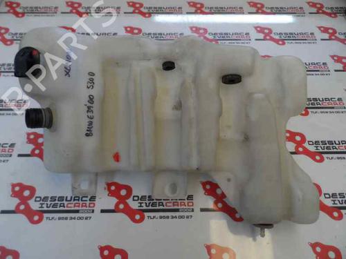 Używane Zbiornik płynu spryskiwaczy BMW 5 (E39) 530 d (193 hp) 7438444