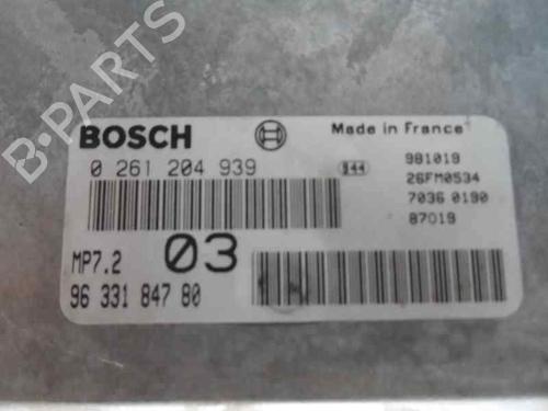 Calculateur moteur (ecu) CITROËN XSARA (N1) 1.6 i (88 hp) 200526