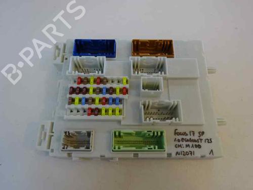 Used Fuse box Fuse box FORD FOCUS III Turnier 1.0 EcoBoost (125 hp) 1799851 1799851