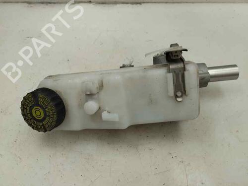Used Brake master cylinder TOYOTA AURIS Estate (_E18_) 2.0 D-4D (ADE186_) (124 hp) 30541225