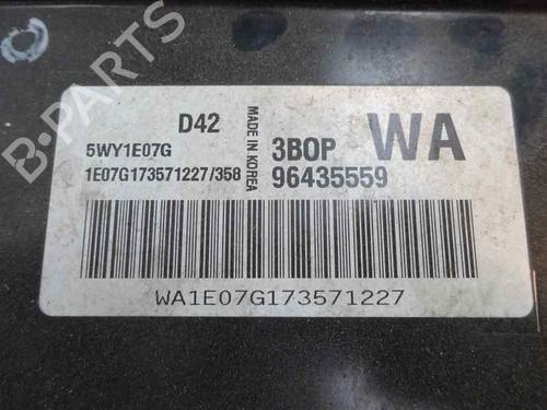 Used Engine control unit (ECU) CHEVROLET AVEO / KALOS Hatchback (T200) 1.2 (72 hp) 8104868