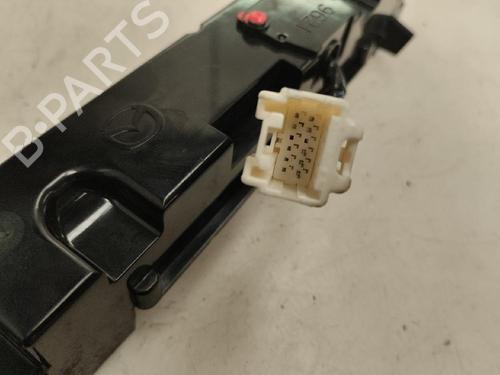 Multifunctionele display MAZDA 3 (BK) 1.6 MZ-CD (90 hp) 15597853