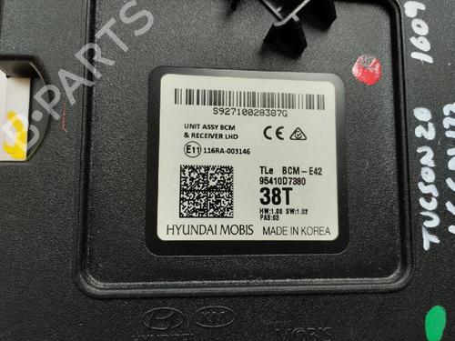 Zekeringkast HYUNDAI TUCSON (JM) 2.0 All-wheel Drive (141 hp) 20111368