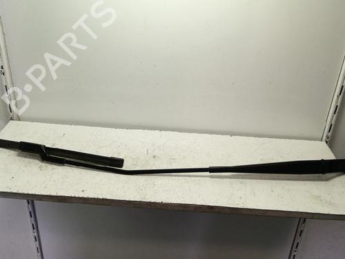 Used Front windshield wiper arm Front windshield wiper arm 35740790 35740790