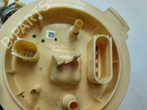 Used Fuel pump AUDI A4 Allroad B9 (8WH, 8WJ) 2.0 TDI quattro (150 hp) 18641757