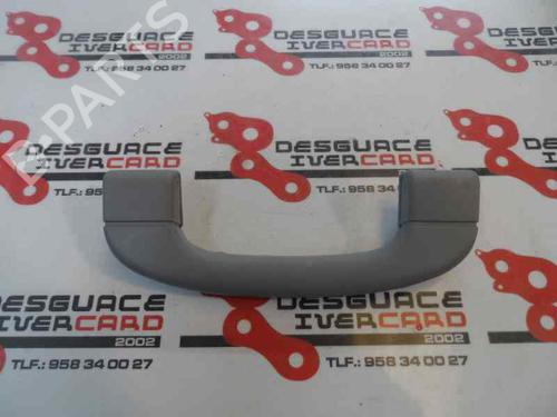 Used Front right interior door handle Front right interior door handle 3212906 3212906