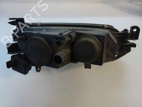 Used Right headlight Right headlight 1121074 1121074