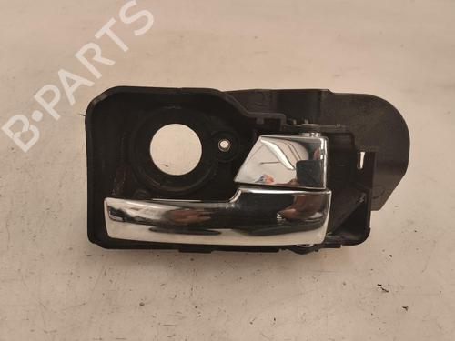 Used Front right interior door handle Front right interior door handle 13647481 13647481