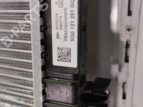 Used Water radiator Water radiator 18114911 18114911
