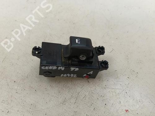 Used Right rear window switch Right rear window switch 35742697 35742697
