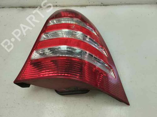 Used Right taillight MERCEDES-BENZ C-CLASS T-Model (S203) [2001-2007]  27526778