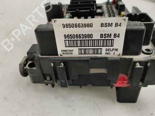 Used Fuse box Fuse box PEUGEOT 307 CC (3B) [2003-2009] 20089337 20089337