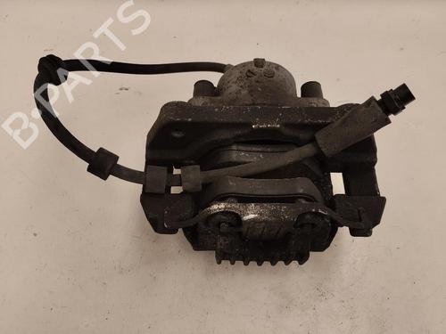 Used Right front brake caliper BMW 5 Touring (E61) 525 i (192 hp) 13361946