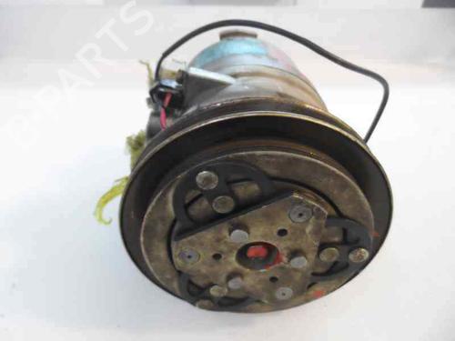 Compressor A/A FORD MAVERICK (UDS, UNS) 2.7 TD (100 hp) 354821