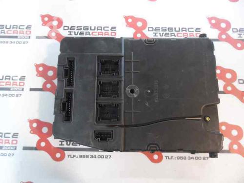 Caja reles / fusibles RENAULT SCÉNIC II (JM0/1_) 1.9 dCi (JM0G, JM12, JM1G, JM2C) (120 hp) 354605
