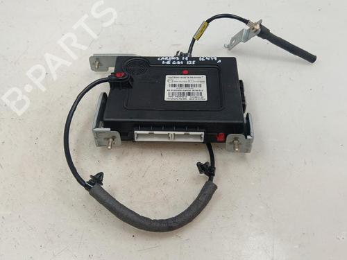 Used Fuse box Fuse box 38060452 38060452