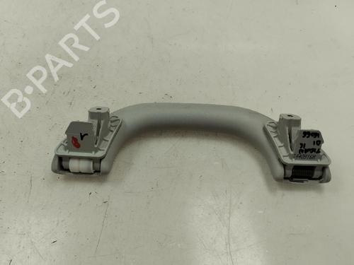 Used Front left interior door handle Front left interior door handle 19698692 19698692
