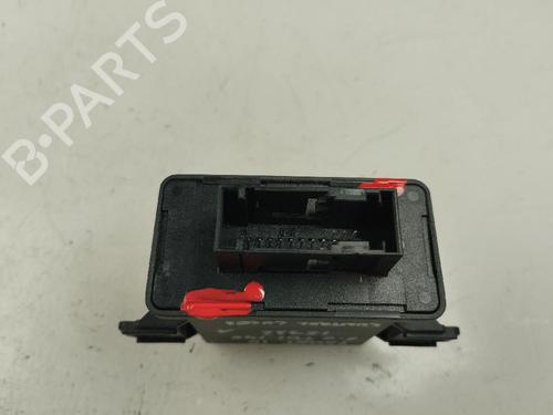 Used Electronic module VW PASSAT B6 (3C2) 2.0 TDI 16V (140 hp) 17707551