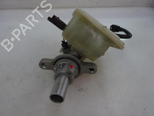 Used Brake master cylinder PEUGEOT 307 CC (3B) [2003-2009]  10496895