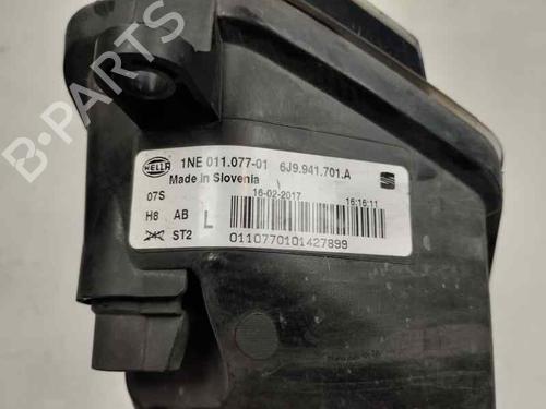Used Left front fog light Left front fog light 21394843 21394843
