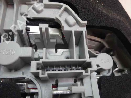 Używane Lampa tylna prawa MERCEDES-BENZ C-CLASS Coupe (CL203) C 180 Kompressor (203.746) (143 hp) 5228318