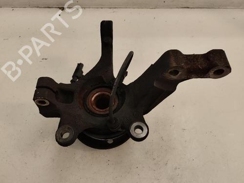 Used Left front steering knuckle NISSAN MICRA III (K12) [2002-2011]  13298705