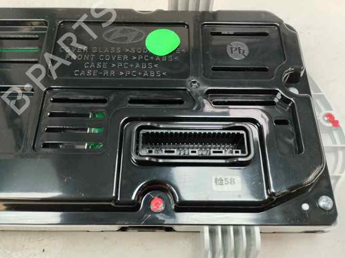 Used Instrument cluster HYUNDAI BAYON (BC3) 1.2 MPI (84 hp) 30540575