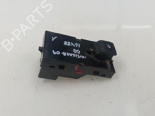 right-front-window-switch-opel-insignia-a-g09-2008-2009-2010-2011-2012-2013-2014-2015-2016-2017-35743725 main image