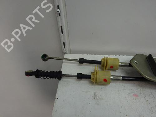 Used Gear lever TOYOTA YARIS (_P9_) 1.0 VVT-i (KSP90_, KSP90R) (69 hp) 11493968