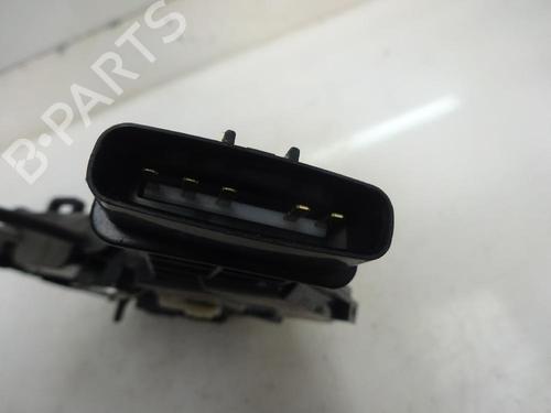 Serrure arrière gauche KIA CARENS III MPV (UN) 2.0 CRDi 140 (140 hp) 11017067