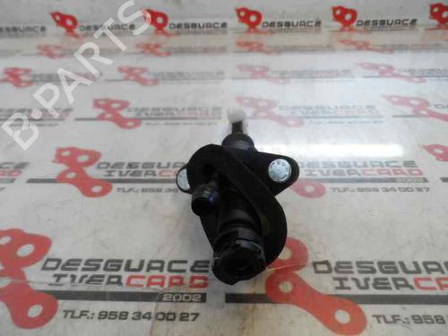 Used Clutch slave cylinder Clutch slave cylinder 14171725 14171725